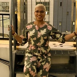 Meet your Posher, Nicole